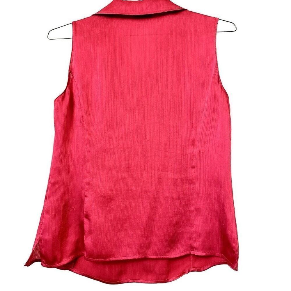 Tahari Arthur Levine 1/2 Button Ruffle Collar Crepe Sleeveless Blouse Red Small - Picture 2 of 4